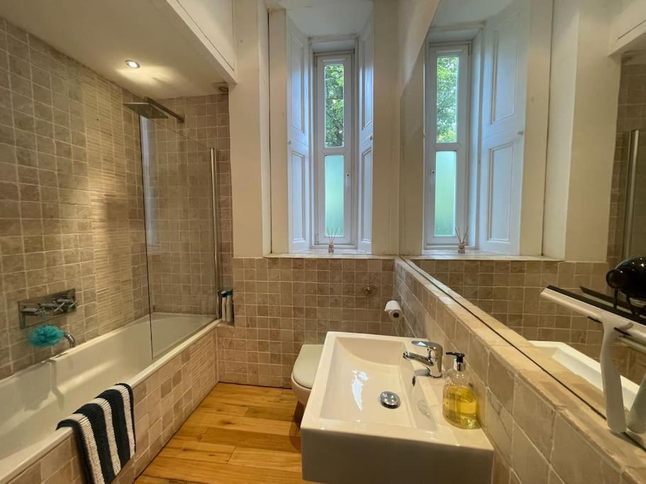Stunning West End Flat! Apartment Glasgow Ngoại thất bức ảnh